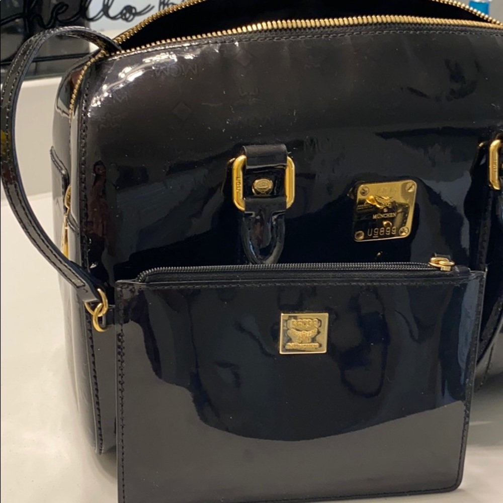 Mcm duffle purse - Picture 3 of 5